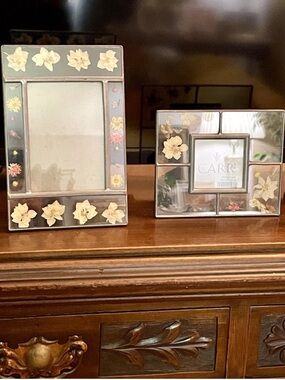 Lot Of 2 Pressed Flower Leaded Glass Frames Burns Of Boston & Carr Earth Nature